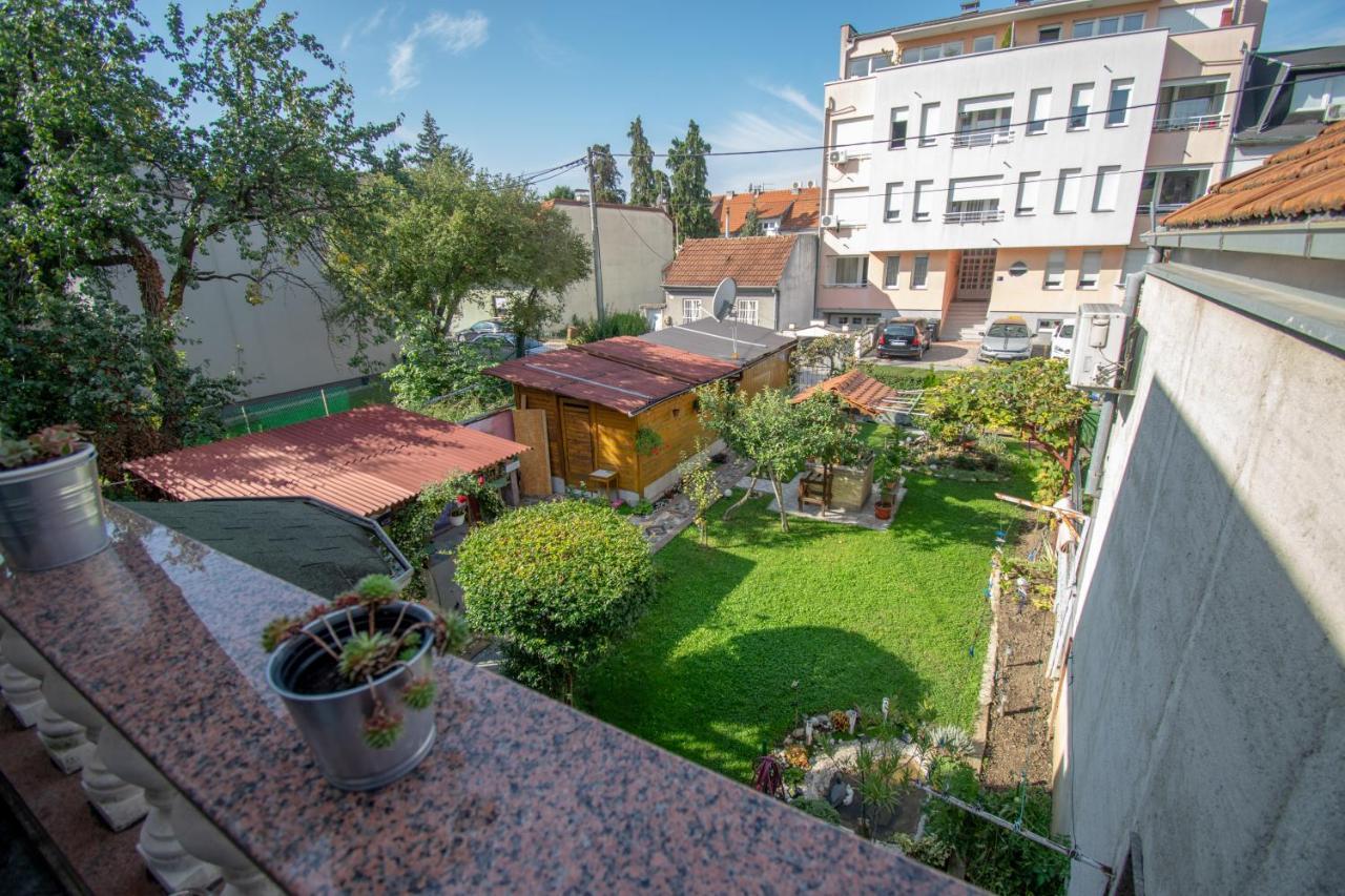 Studio Apartman Dalia Apartamento Zagreb Exterior foto